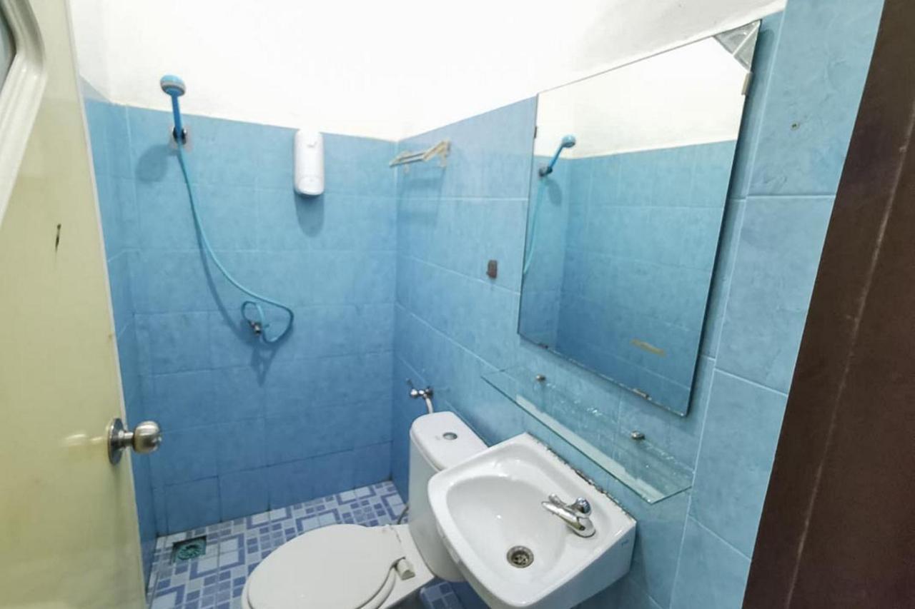 ホテル Good Sleep Balikpapan Mitra Reddoorz エクステリア 写真