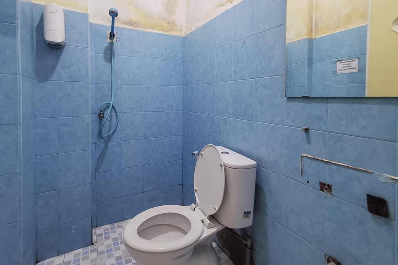 ホテル Good Sleep Balikpapan Mitra Reddoorz エクステリア 写真